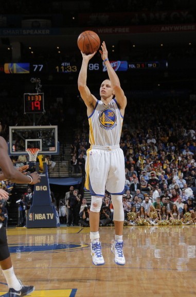 决都值得期 决都值得期