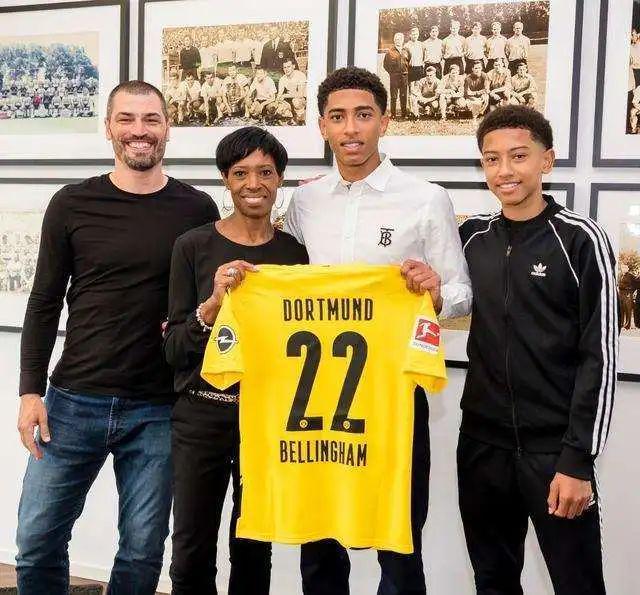 型足球著称 型足球著称